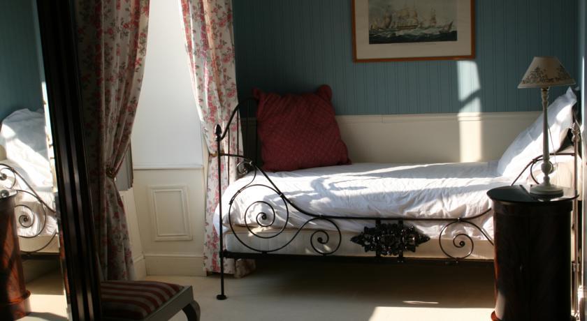 Ty Mat B&B Inzinzac-Lochrist Ruang foto